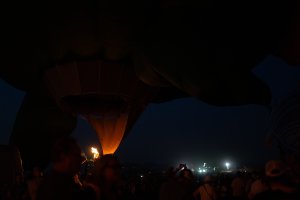 2024BalloonFiestaGlow-117.jpg